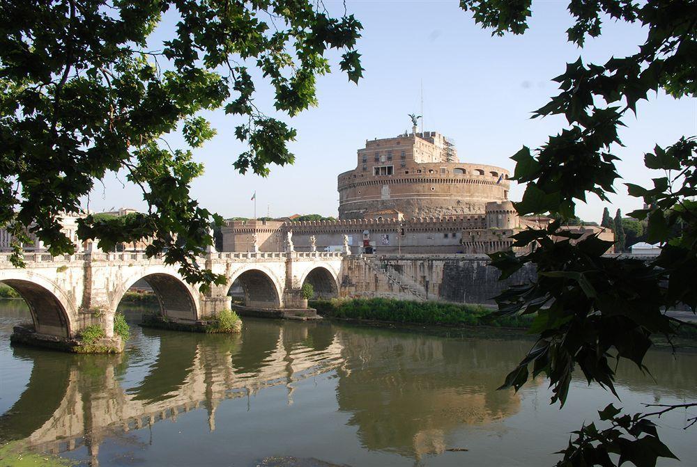 The Bridge Suites Roma Exterior foto